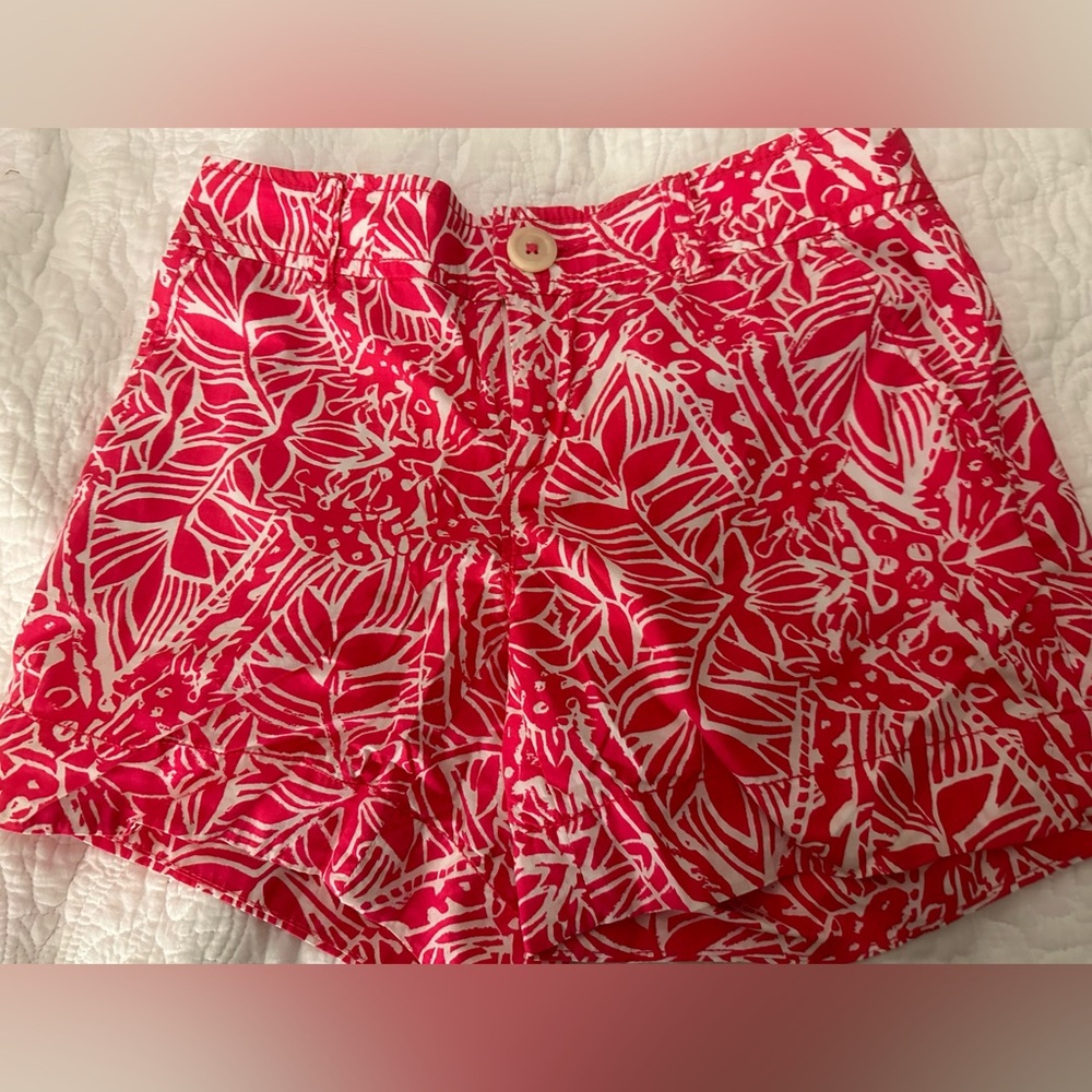 Lilly Pulitzer original pink and whitete Callahan Bermuda shorts size 0‎